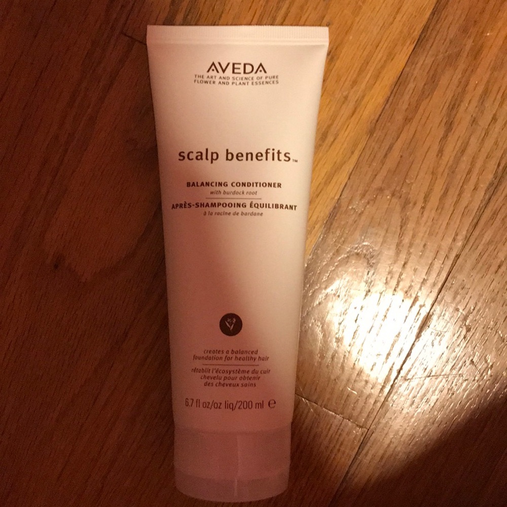 Scalp benefits conditioner
